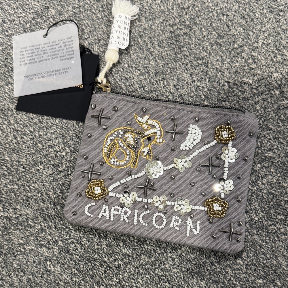 Capricorn Beaded Zodiac Pouch - Gray